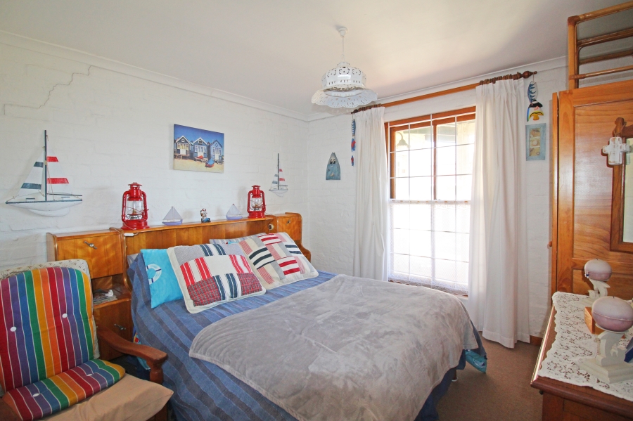 4 Bedroom Property for Sale in Myburgh Park Western Cape